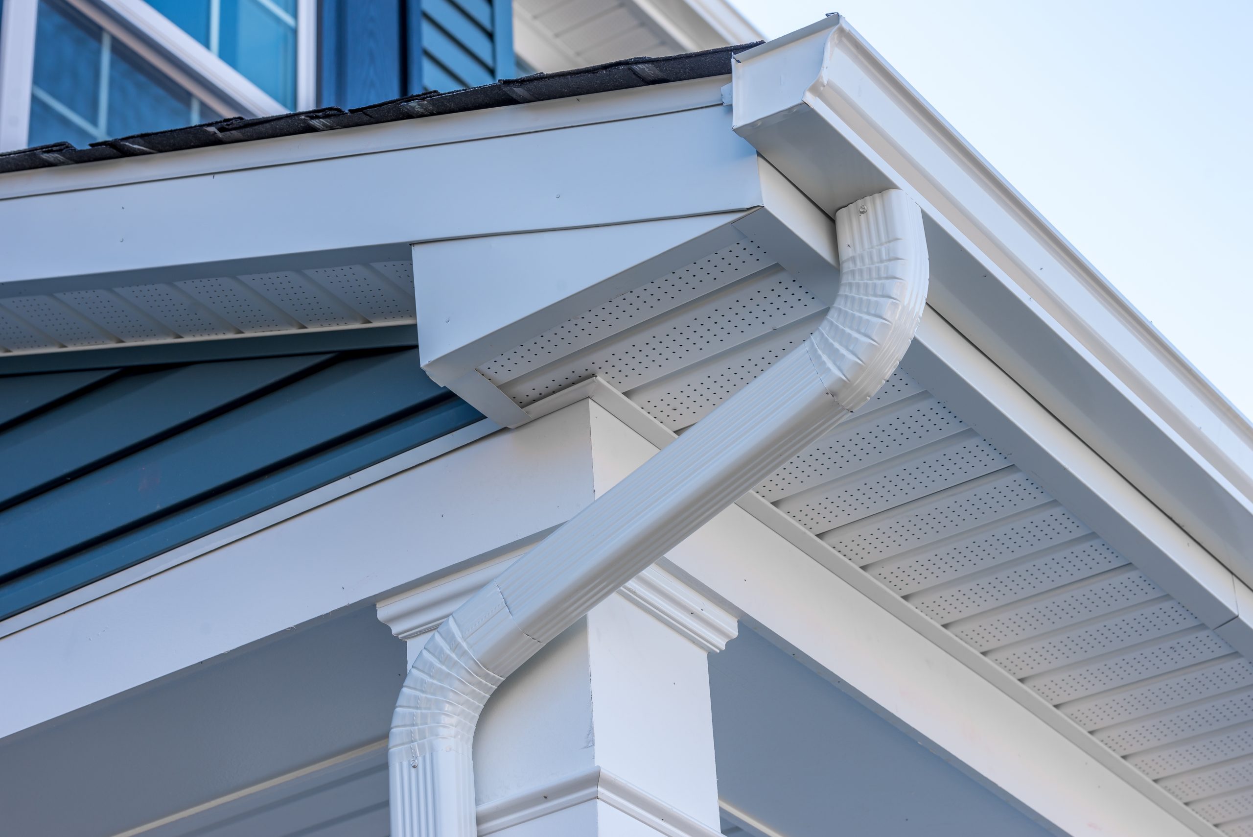 seamless gutter installation